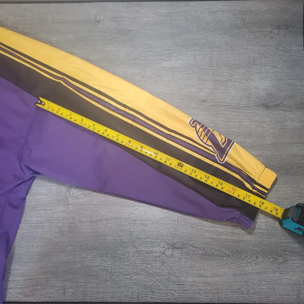 Los Angeles Lakers Jacket Womens Large NBA‎ Basketball Windbreaker Qore